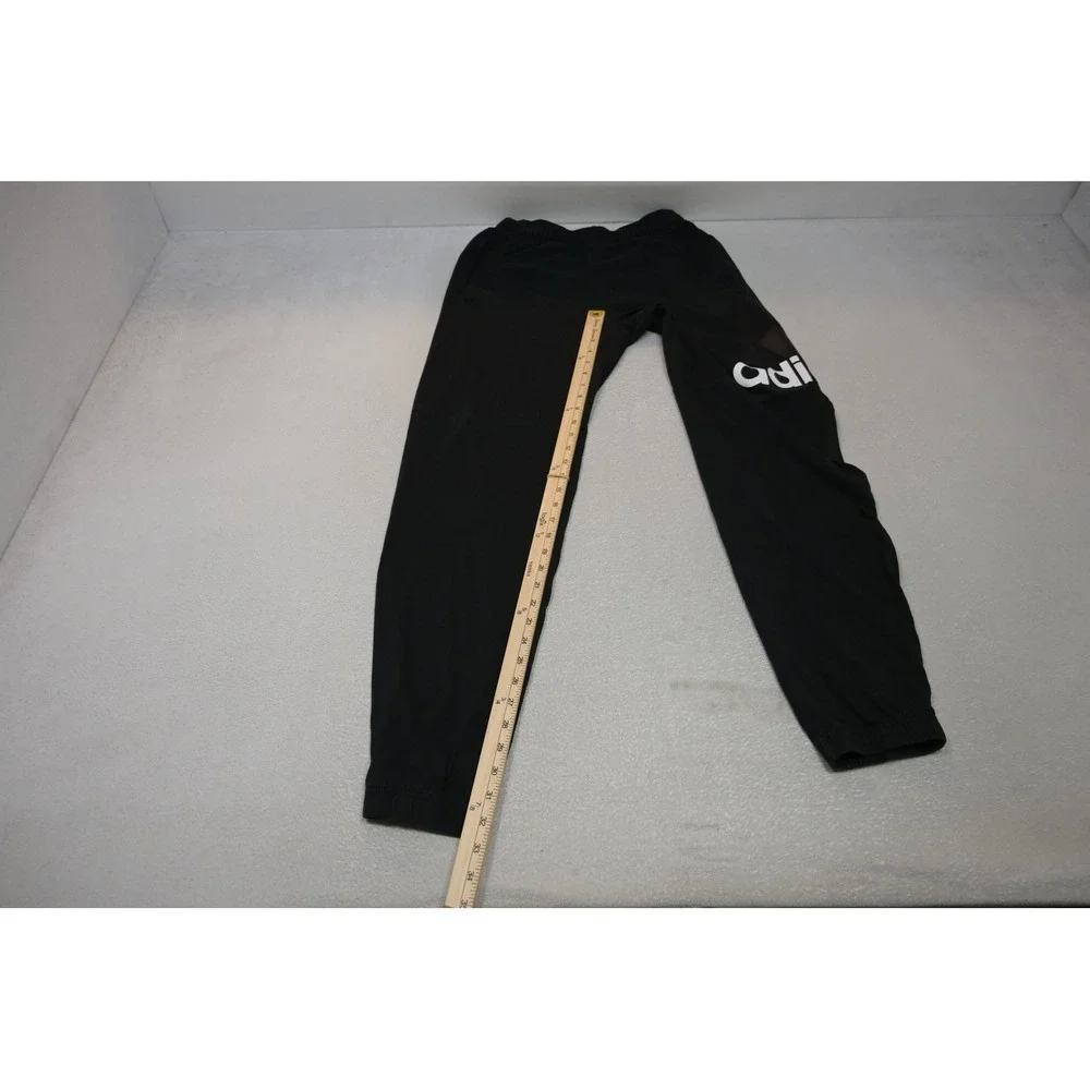 adidas joggers feature